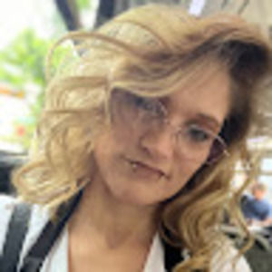 Meet your Posher, Anntinette